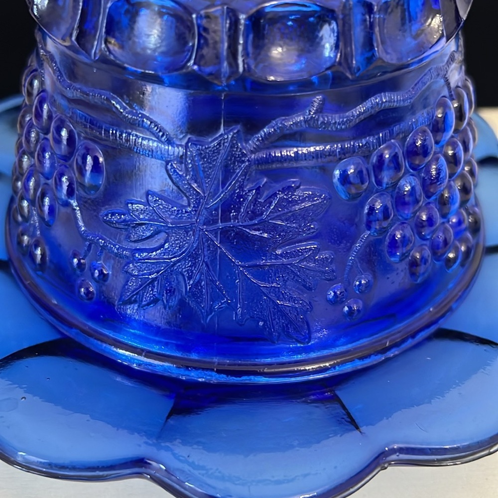 Vintage Blue Glass Butter Dish - Picture 2 of 4